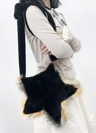 Сумка звезда черная пушистая в стиле харадзюка y2k