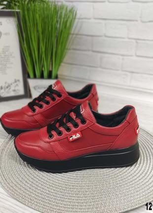 Красные кожаные женские кроссовки 38 р-р2 фото