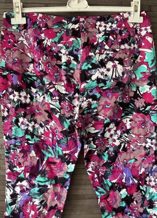 Нові сатинові брюки квітковий принт4 фото