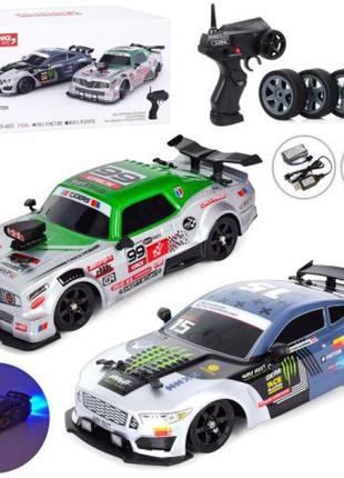 Машина на радіокеруванні   акумулятор, пульт 2.4 g,  в коробці