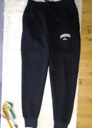 Штаны спортивные