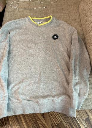 Кофта puma, размер m, серого цвета б/у.