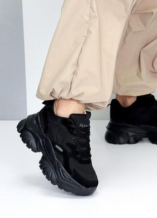 Трендові комбіновані чорні кросівки снікерси на платформі8 фото