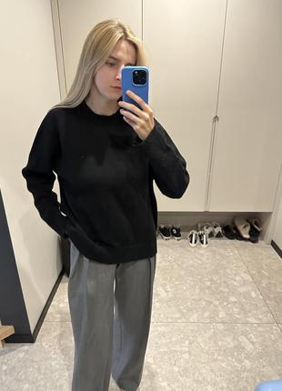 Светр/кофта hukh