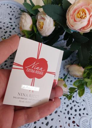 Nina ricci nina extra rouge (парфюмированная женская вода), 1.5 мл, пробник2 фото