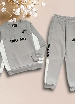 Теплий спортивний костюм nike оригінал на дівчинку