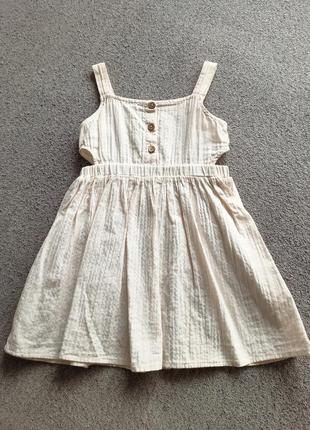 Сукня для дівчинки