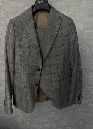 Класичний костюм, трійка