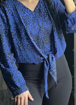 Блуза жіноча.