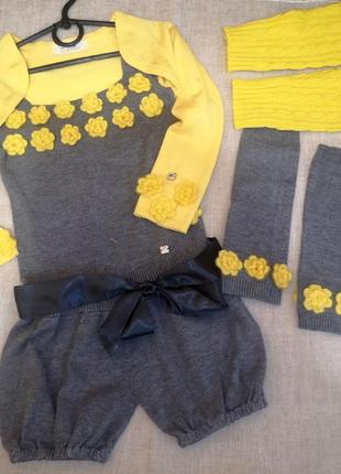 Шикарний костюмчик комбінезончик для дівчинки  від 2 до 4 рочків