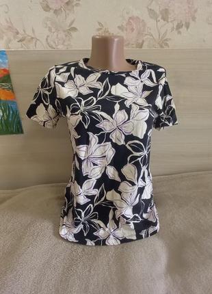 Футболка жіноча 42-44👍в гарному стані 💥