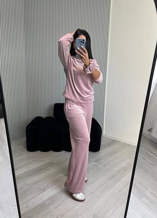 Велюровий костюм