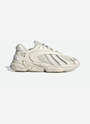 Кросівки adidas originals oztral  37 38 розмір