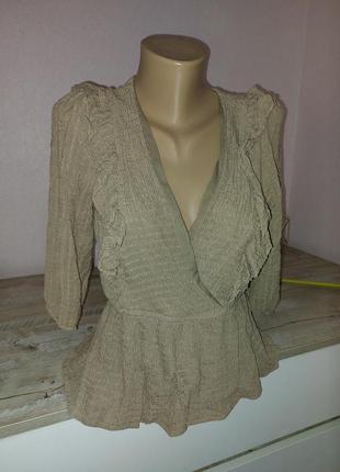 Блузка з рюшами