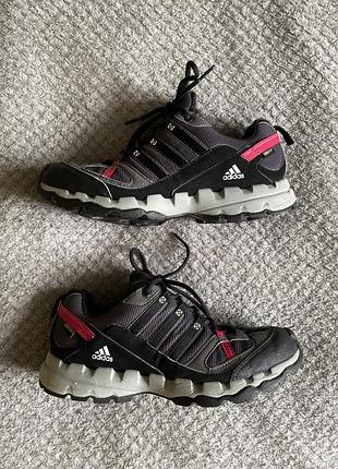 Adidas кросівки адідас