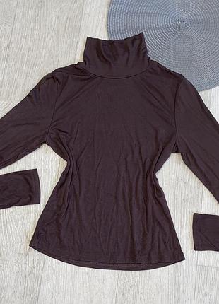 Водолазка трендового шоколадного цвета