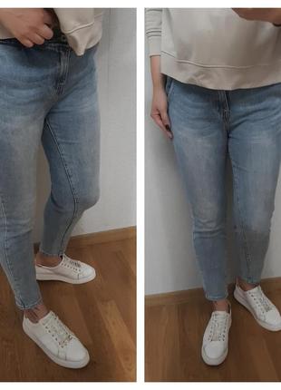 Голубые зауженные джинсы пояс на резинке daisy м-l/10-12