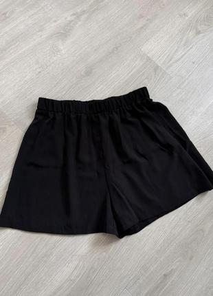Шорти