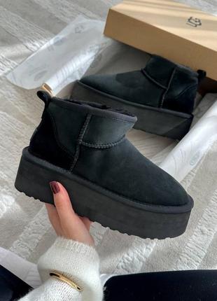 Замшевые угги угги Чоловічі чорні р 25 см зима на овчині чоботи ugg australia на шнурівці platform