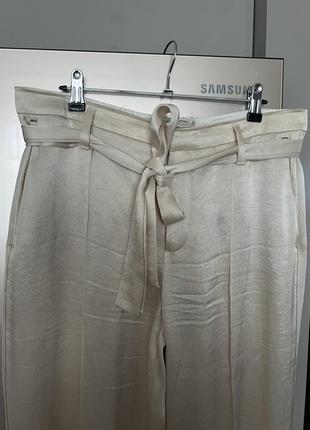 Шикарные лимитированные атласные брюки zara размер l с разрезами9 фото