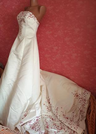 Изысканное винтажное свадебное корсетное платье, с шлейфом, с вышивкой и камнями р 42/442 фото