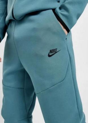 Спортивные брюки штани nike sportswear tech fleece joggers оригинал3 фото