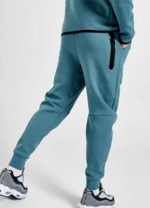 Спортивные брюки штани nike sportswear tech fleece joggers оригинал4 фото