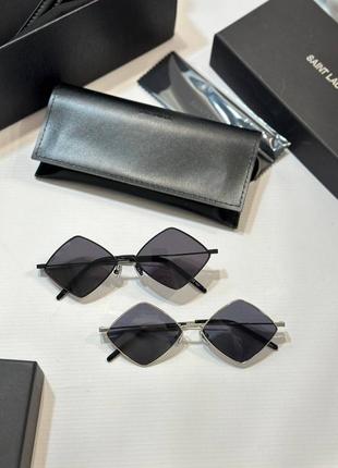 Черные очки в стиле yves saint laurent7 фото