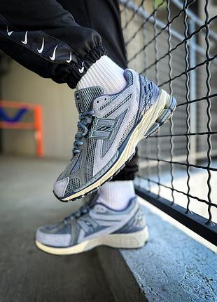 Кроссовки в стиле new balance 1906