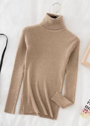 Гольф водолазка в рубчик