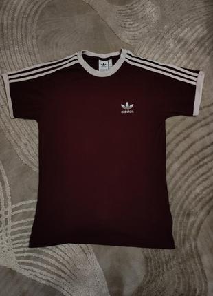 Футболка adidas