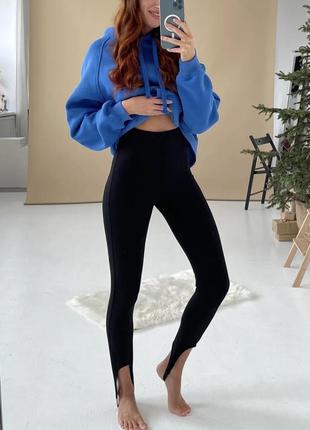 Легінси чорного кольору