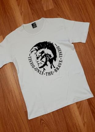 Мужская белая футболка diesel с большим лого3 фото