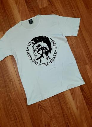Мужская белая футболка diesel с большим лого2 фото