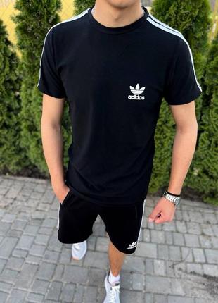 Базовый летний спортивный костюм adidas, футболка и шорты4 фото