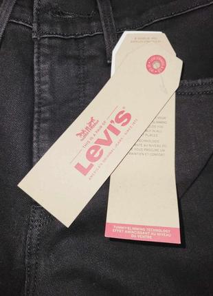 Джинси від levis