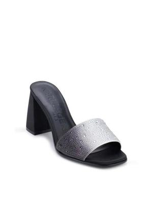 Жіночі босоніжки karl lagerfeld paris