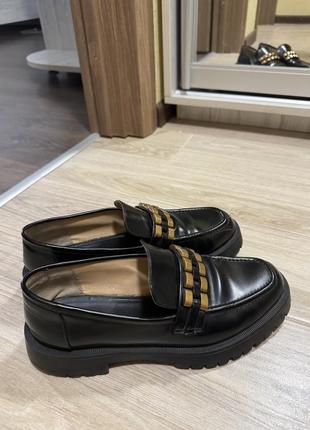 Лофери жіночі zara