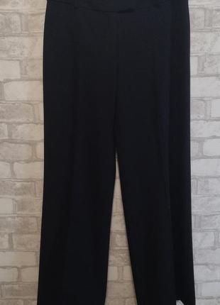 Черные, классические,широкие брюки4 фото