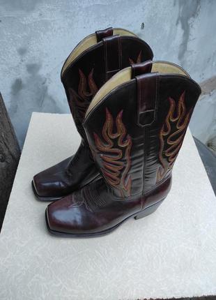 Ковбойские сапоги findig