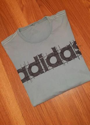 Чоловіча футболка adidas з великим лого4 фото
