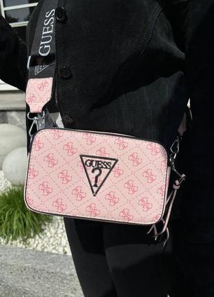 Очень красивая сумочка guess розового цвета4 фото