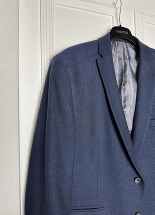 Синий шерстяной пиджак в елочку из мужского гардероба оверсайз4 фото