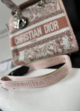 Женская сумочка christian dior5 фото