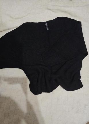 Тепла кофта бренду bershka
