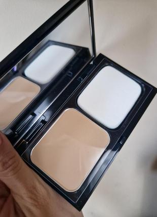 Нова пудра bobbi brown