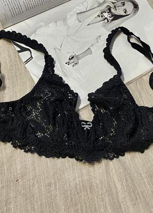 Barbara великолепный черный кружевной бюст (фрация)