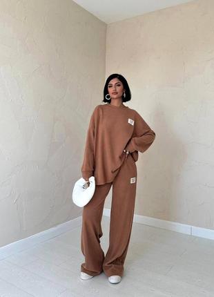 Стильный и комфортный  костюм в самых тонких цветах