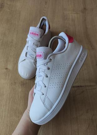 Круті фірмові дитячі кеди кросівки adidas,оригінал, модель 2020 року, р.32