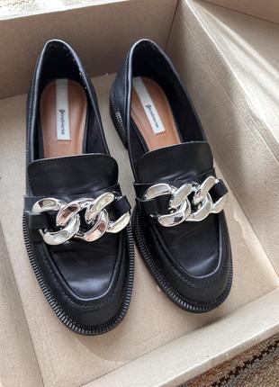 Модные лоферы stradivarius